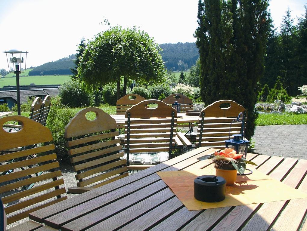 וילינגן Hotel Berghof מראה חיצוני תמונה